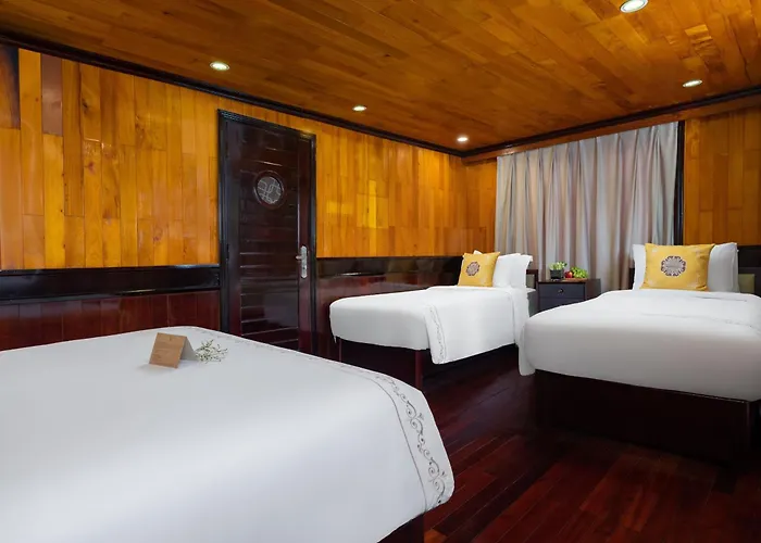 Hera Boutique Cruise Bay Hạ Long