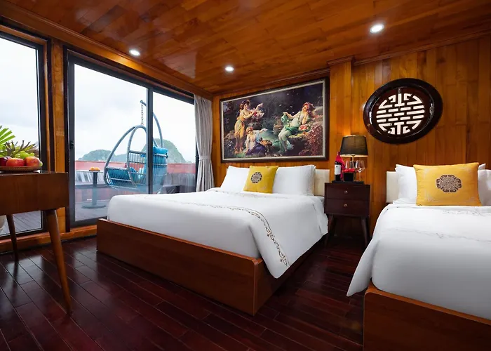 Botel Hera Boutique Cruise Bay